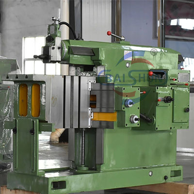 BC6063 BC6066 Döner şekillendirme makinesini kesen metal şekillendirme makinesini