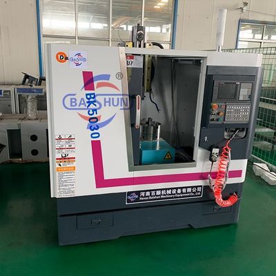 CNC Ağır Görevli Döner Araçları Metal Döşeme Dikey Metal Slotting Makinesi