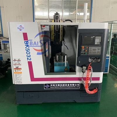 BK5032 Cnc Metal Slotting Makinesi Köşe Çelik Metal Otomatik