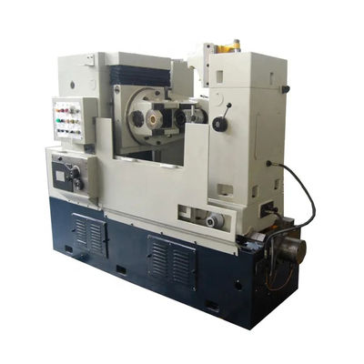 Universal Gear Hobbing Machine Yüksek hassasiyetli 8mm Modulus Manual