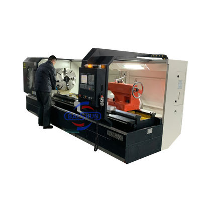 Ağır Kesme Düz Yatak Döner Yatay Metal CNC Döner Makinesi