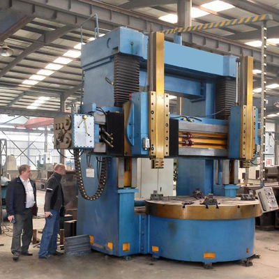 Yüksek Hızlı Geleneksel Dikey Döner Makinesi 55/75KW Güç