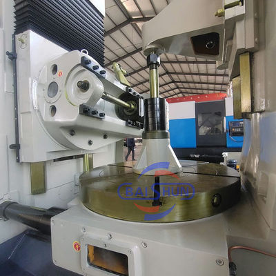Ağır Görevli Hobbing Makinesi Düz Solucan Gear Hobbing Kesme Makinesi Y31125
