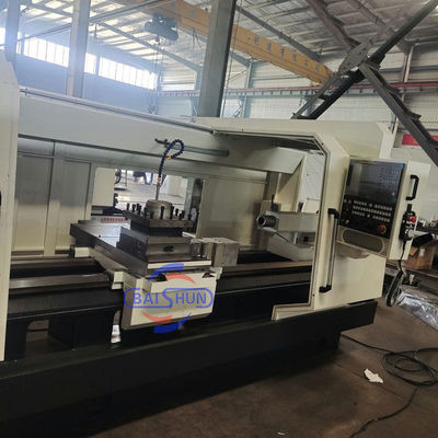 Büyük Spindle Boru Yüksek Hassasiyetli Cnc Yağı Ülke Boru QK1325x1500 Boru Döşeme Döner