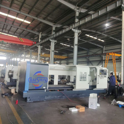 QK1332 CNC boru örgü makinesi 800mm Swing 15kW