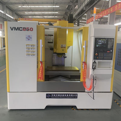 Kesinlik VMC850 3 Eksenli CNC Dikey Döner Metal Döşeme İşlem Merkezi